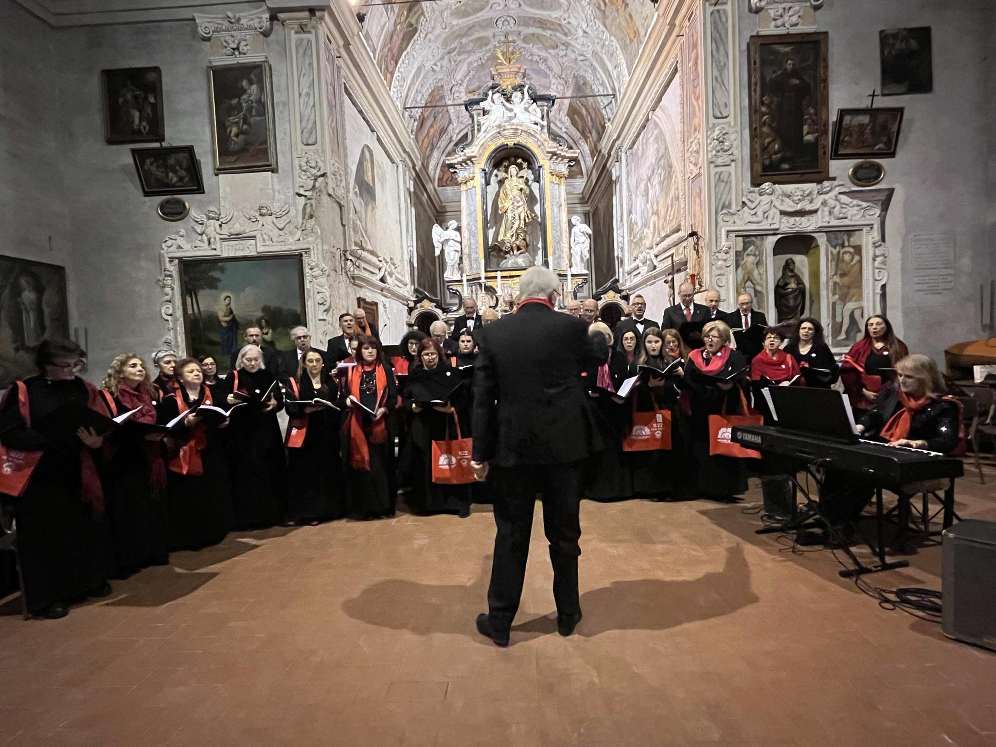 Giornata internazionale per l'eliminazione della violenza contro le donne: successo dello spettacolo della Schola cantorum "San Gregorio Magno"