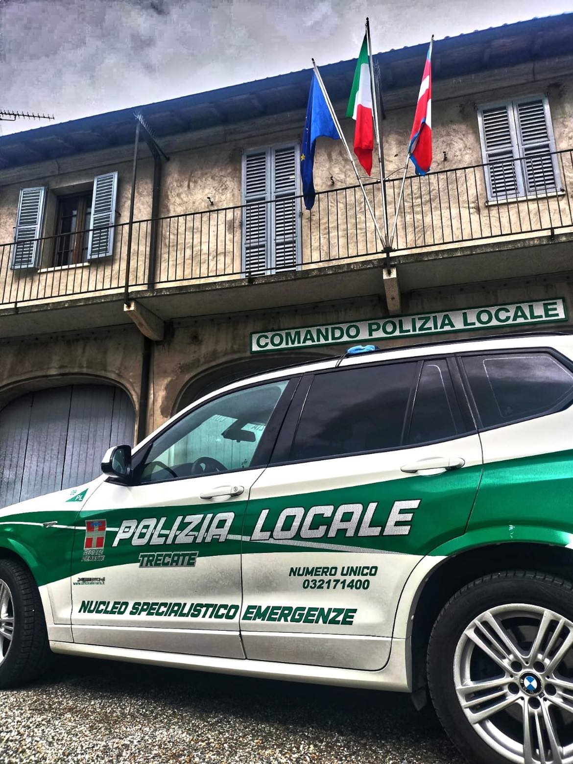 Arrestato per furto e resistenza e minaccia a pubblico ufficiale dalla Polizia locale