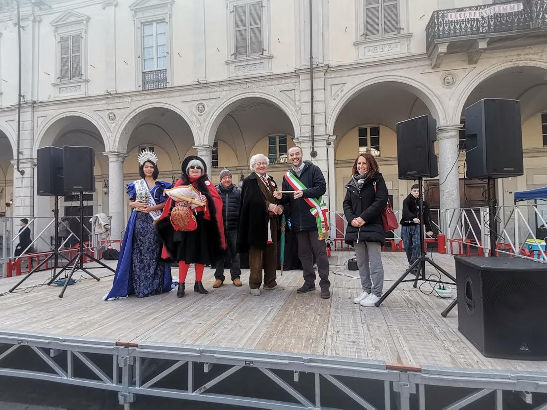 Il "Carnevale trecatese 2025" ha preso il via