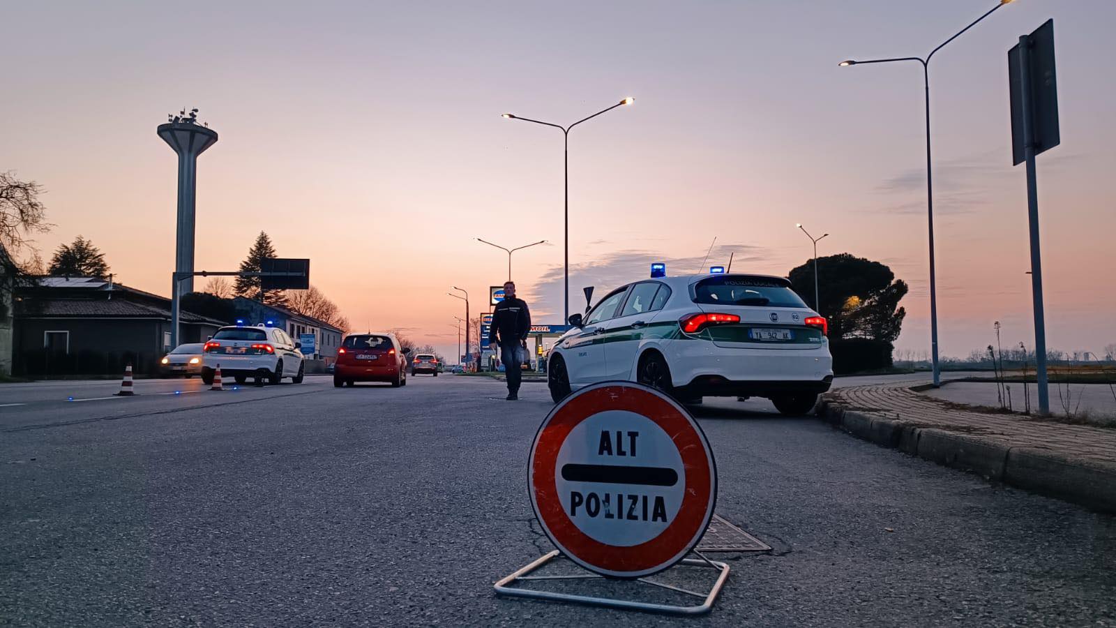 Da marzo turno notturno degli agenti della polizia locale trecatese