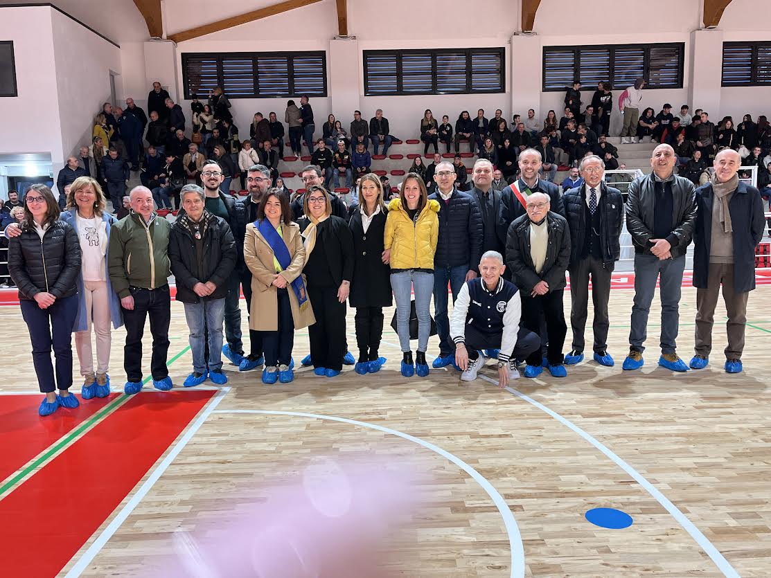 Inaugurato il nuovo palazzetto di via mezzano, la casa di tutti gli sportivi trecatesi