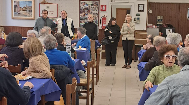 Pranzo per lo scambio di auguri offerto dall'Amministrazione agli iscritti dell'Ute e ai frequentatori del Centro incontro anziani